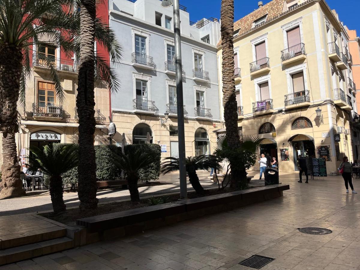 Alicante Beach Apartment Luaran gambar